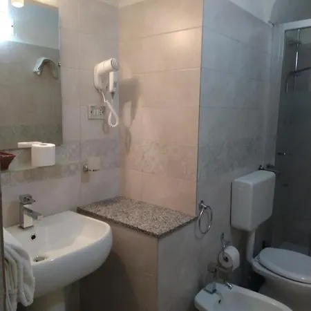 Europa Hotel 2*