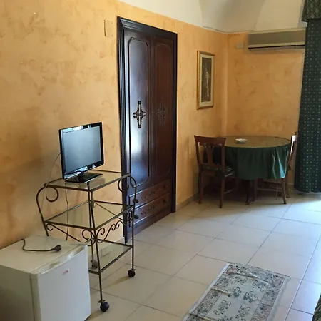 Europa Hotel 2*