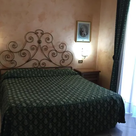 Hotel Europa 2*